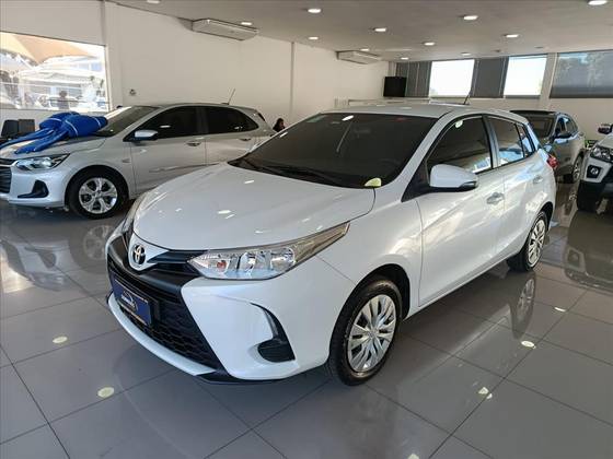 TOYOTA YARIS 1.5 16V FLEX XL MULTIDRIVE TOYOTA YARIS 1.5 16V FLEX XL MULTIDRIVE